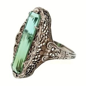 Beautiful! Vintage Inspired Ornate Boho Rectangular Green Zircon Ring